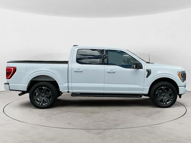 Used 2023 White Ford XLT image 4