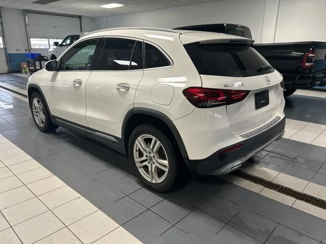 Used 2021 Polar White Mercedes-Benz GLA 250 image 5