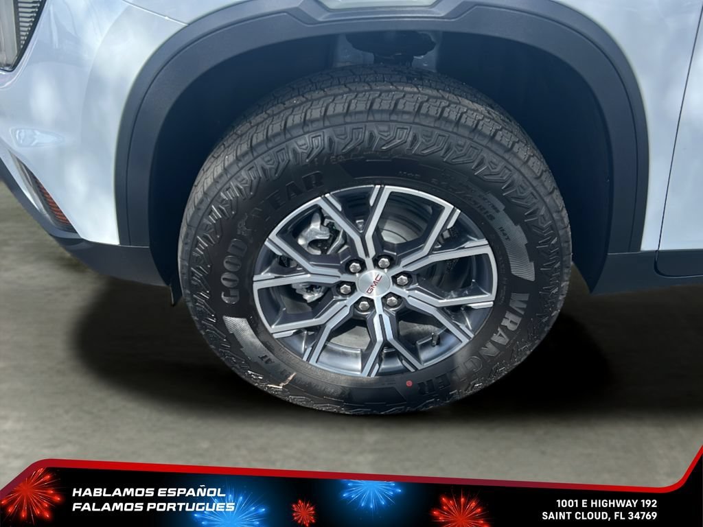 New 2026 Glacier White Tricoat GMC AT4 image 41