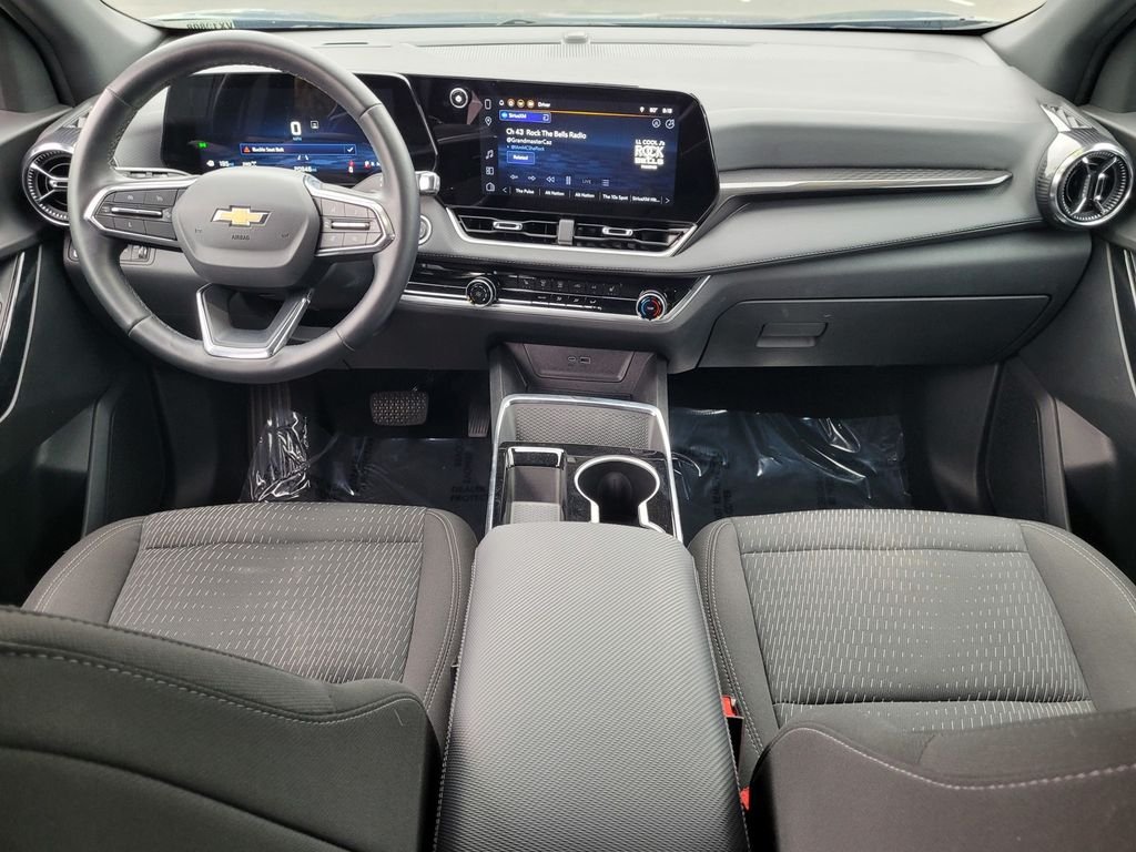 2025 Chevrolet Equinox LT - Photo 16