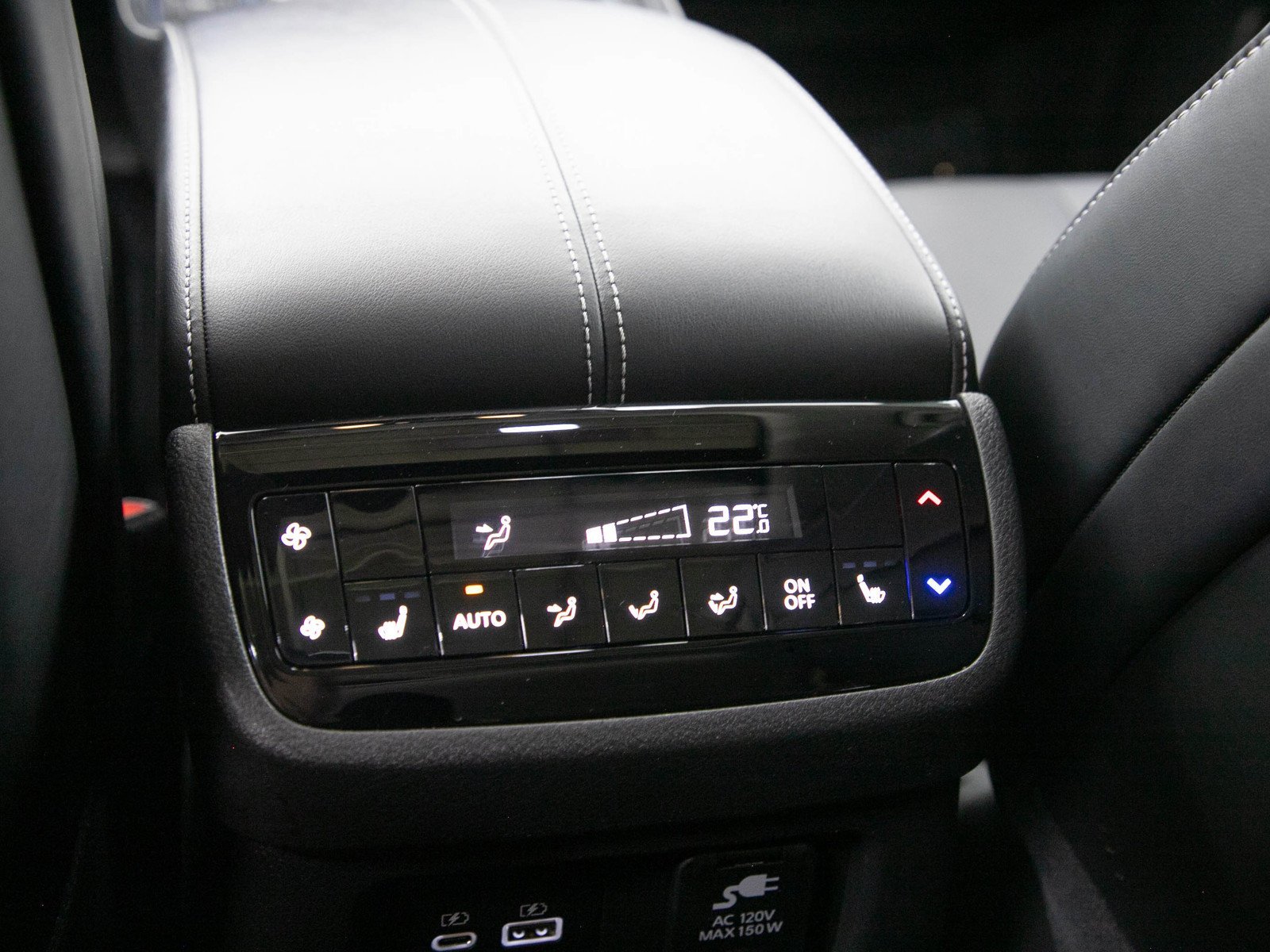 Used 2023 Graphite Shadow INFINITI Sensory image 17