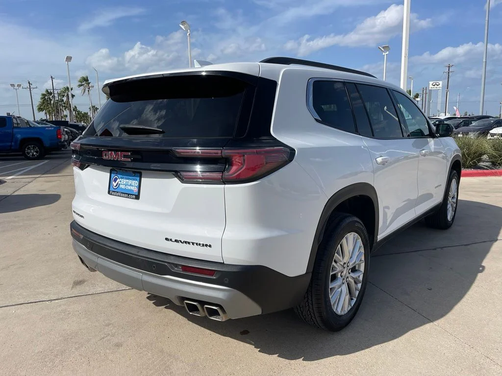 Used 2024 White GMC Elevation image 5