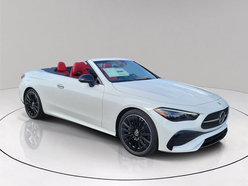 New 2027 MANUFAKTUR Moonlight White Metallic Mercedes-Benz CLE 300 image 1