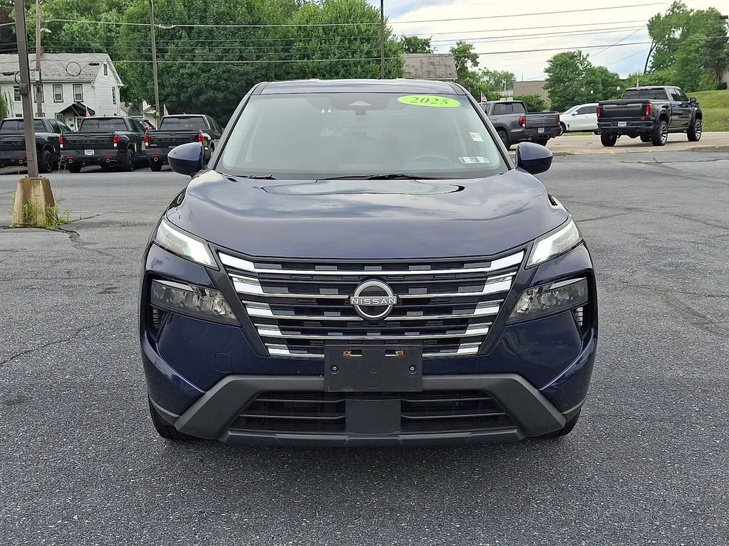 Used 2025 Blue Nissan SV image 2