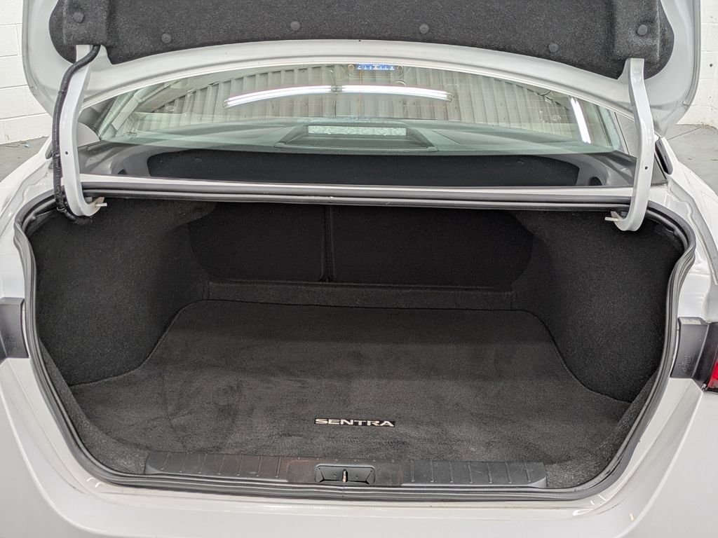 Used 2023 White Nissan SV image 11