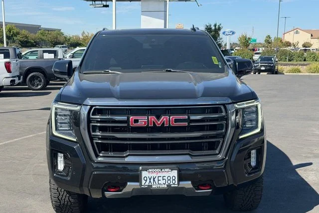 Used 2022 ONYX BLACK GMC AT4 image 3