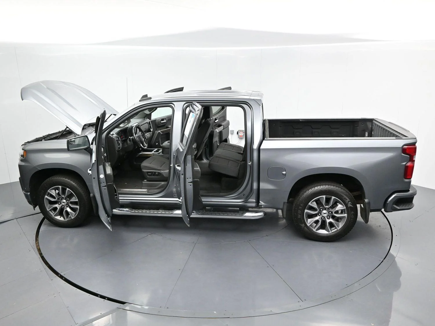 Used 2020 SATIN STEEL METALLIC Chevrolet RST image 41