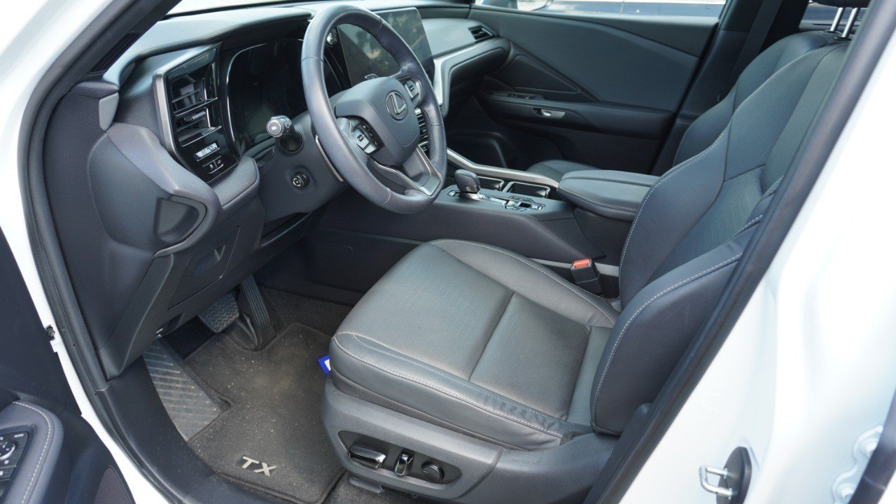 Used 2024 White Lexus TX 350 image 6
