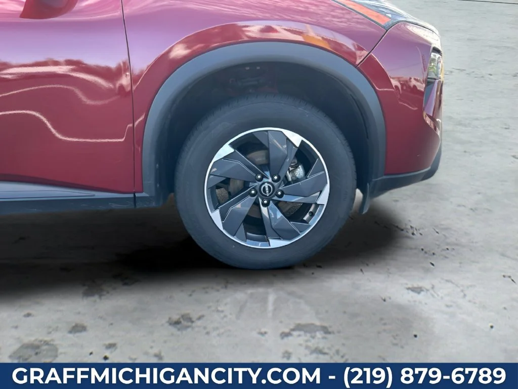 Used 2024 Red Nissan SV Intelligent AWD image 12