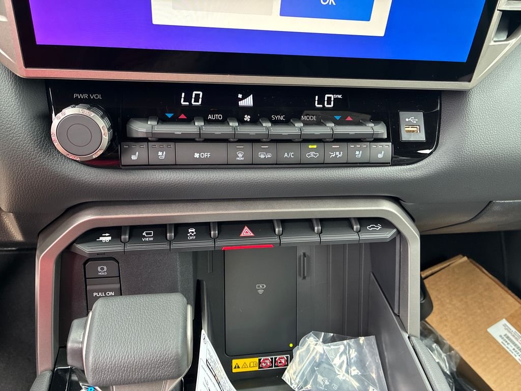 2026 Toyota Tundra Limited - Photo 26