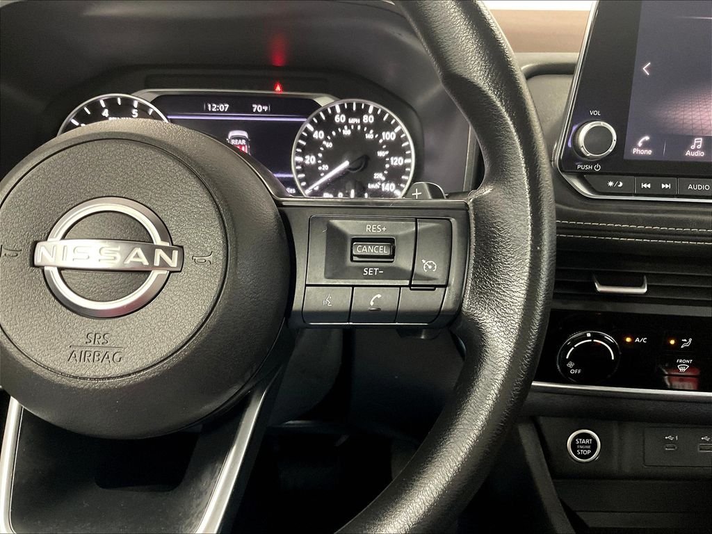 Used 2023 White Nissan S image 23
