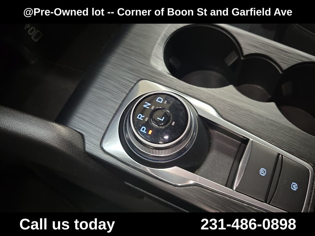 Used 2025 Gray Ford ST-Line Select image 36