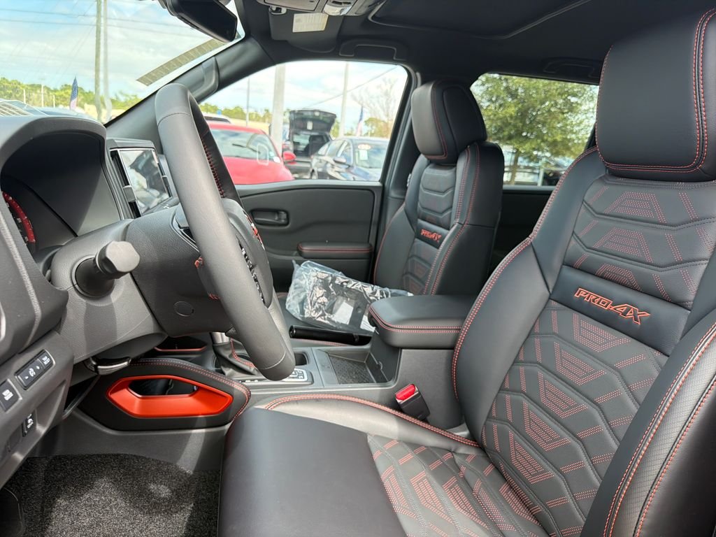 New 2026 Nissan Frontier PRO-4X 4D Crew Cab