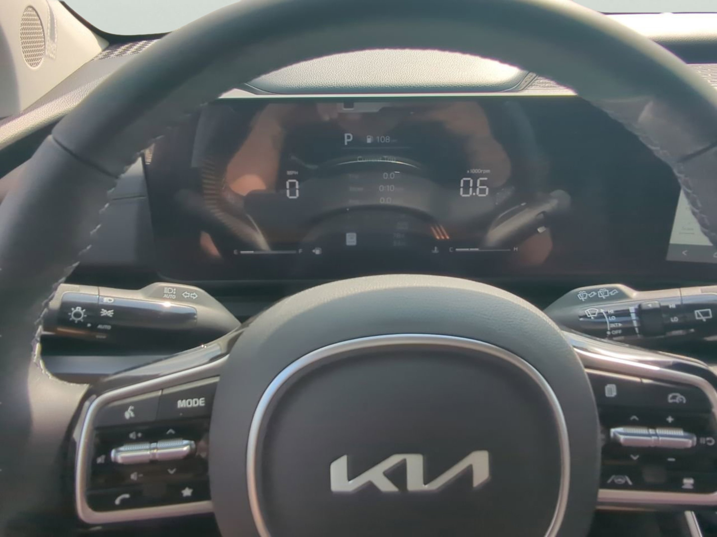 New 2026 Deep Chroma Blue Kia LXS image 31