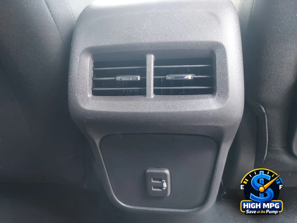 Used 2024 Black GMC SLE image 22
