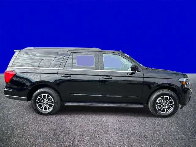 Certified Used 2024 Black Metallic Ford XLT image 2
