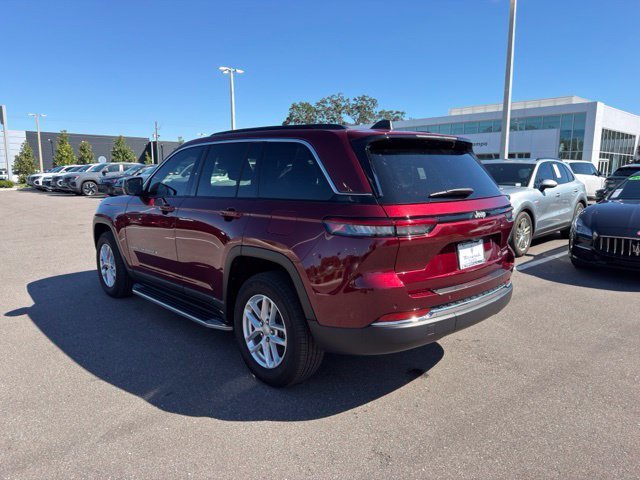 Used 2025 Velvet Red Pearlcoat Jeep Laredo X image 3
