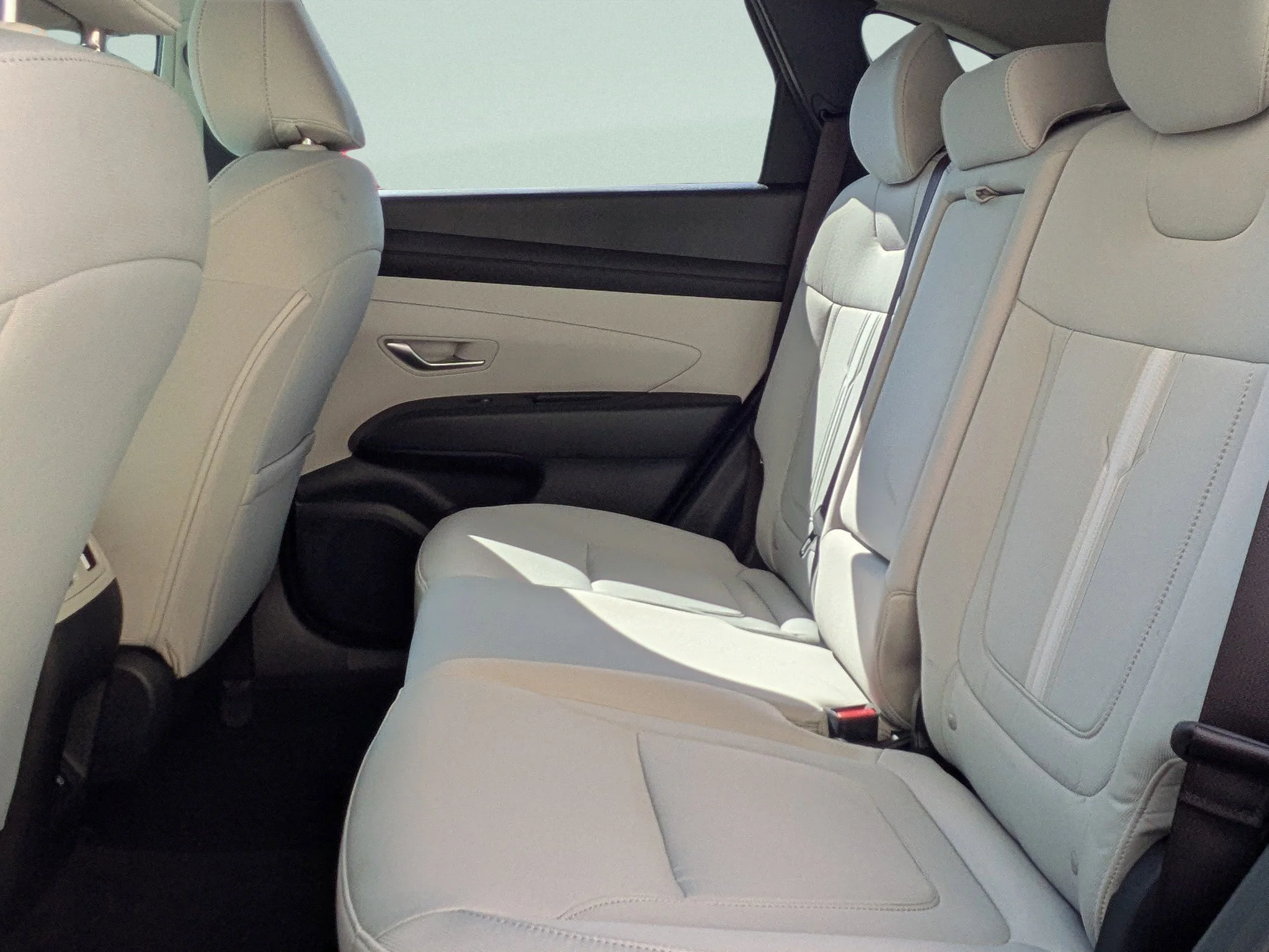 Used 2026 Rockwood Green Hyundai SEL image 9