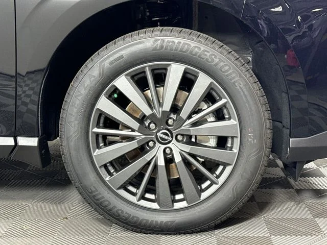 New 2026 Super Black Nissan SL image 10
