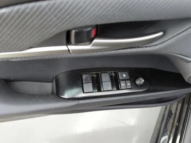 Used 2026  Toyota SE Nightshade image 15