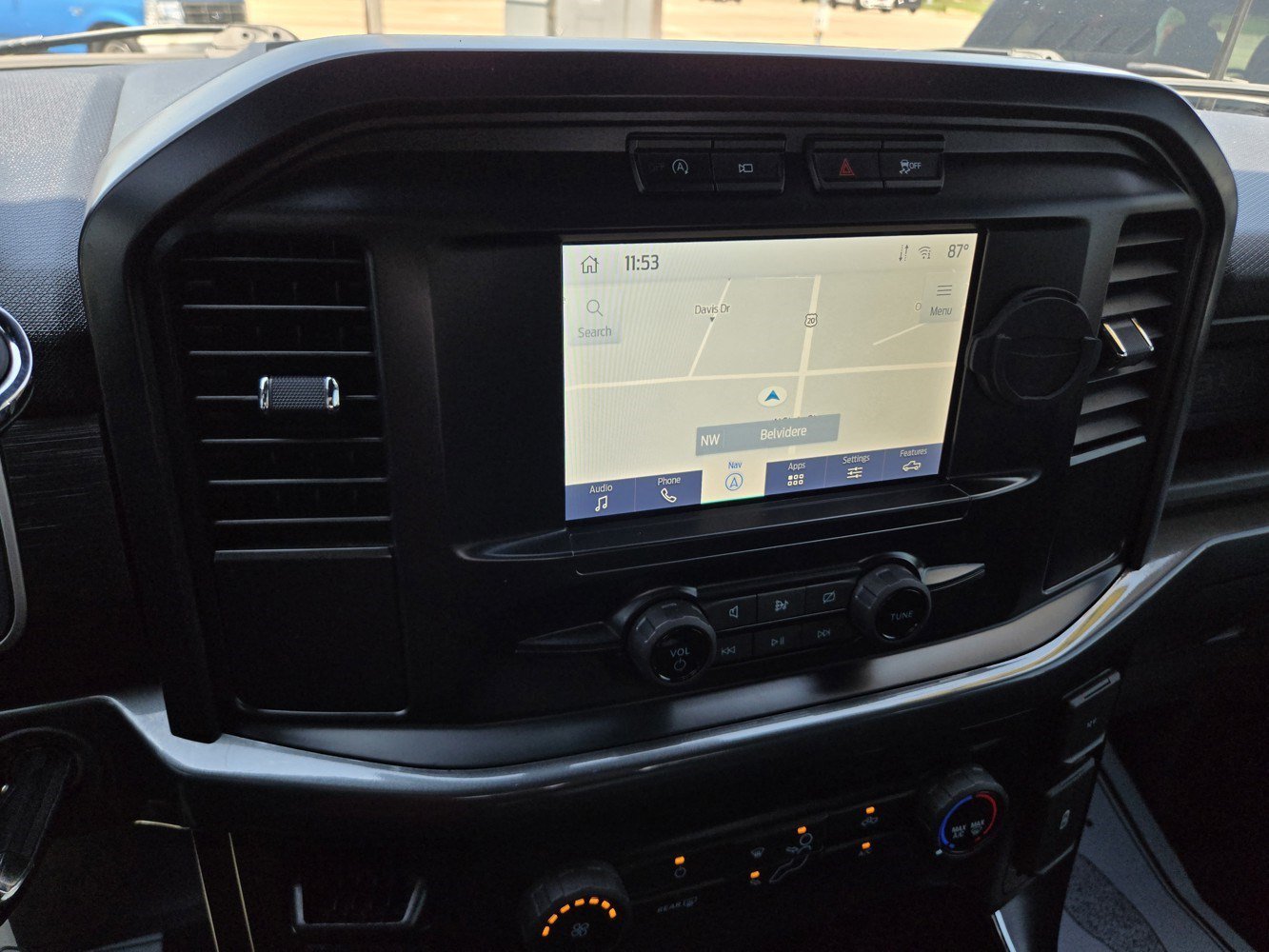Used 2023 Blue Ford XLT image 10