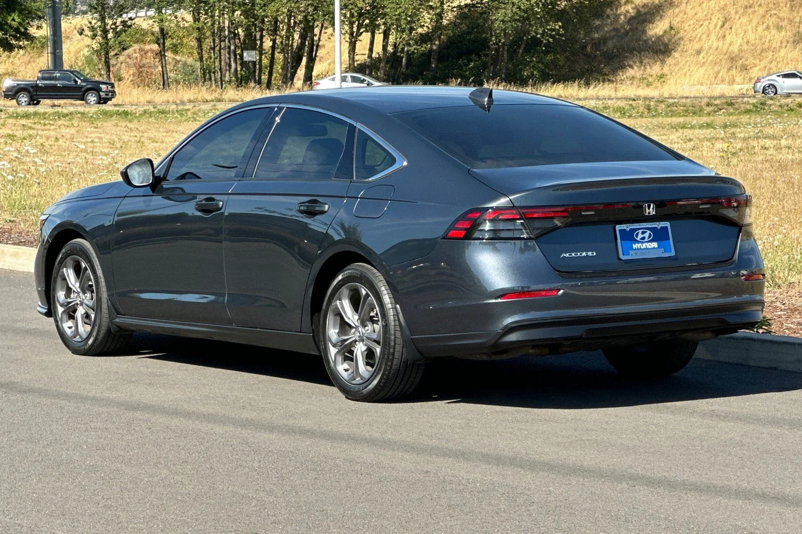 Used 2024  Honda EX image 5
