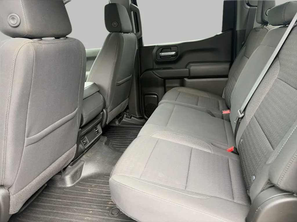 Used 2022 Black Chevrolet Custom image 13