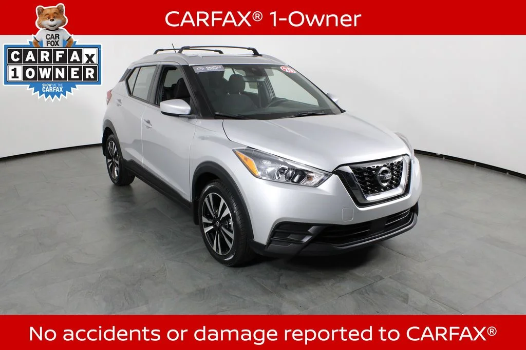 Certified Used 2020 Silver Nissan SV image 6