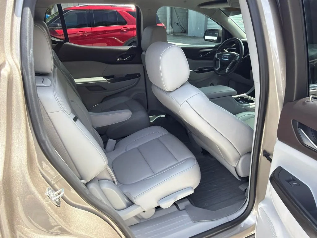 Used 2022 Gray GMC SLT image 8