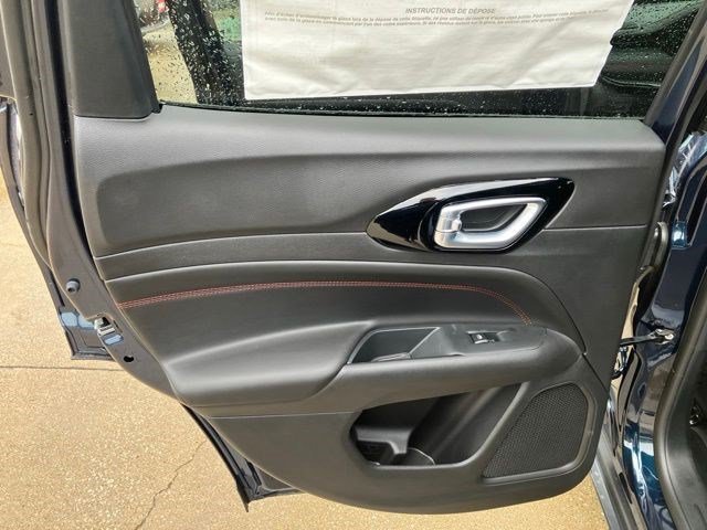New 2026 Fathom Blue Pearl-Coat Exterior Paint Jeep Trailhawk image 19
