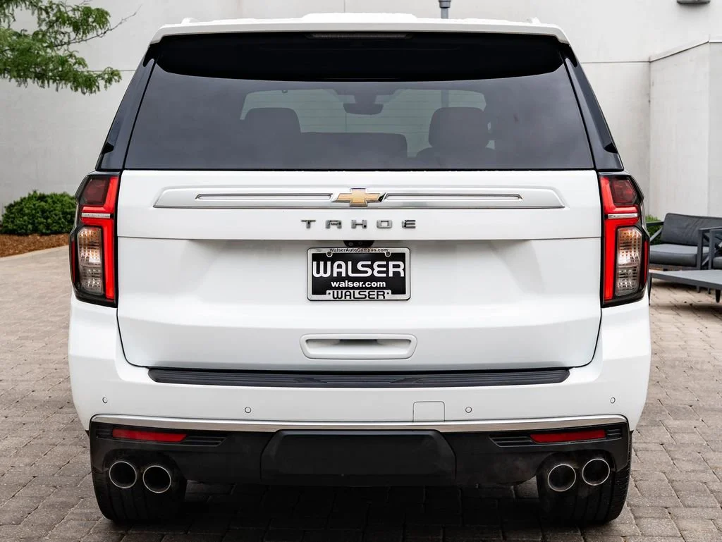 Used 2021 Summit White Chevrolet High Country image 7