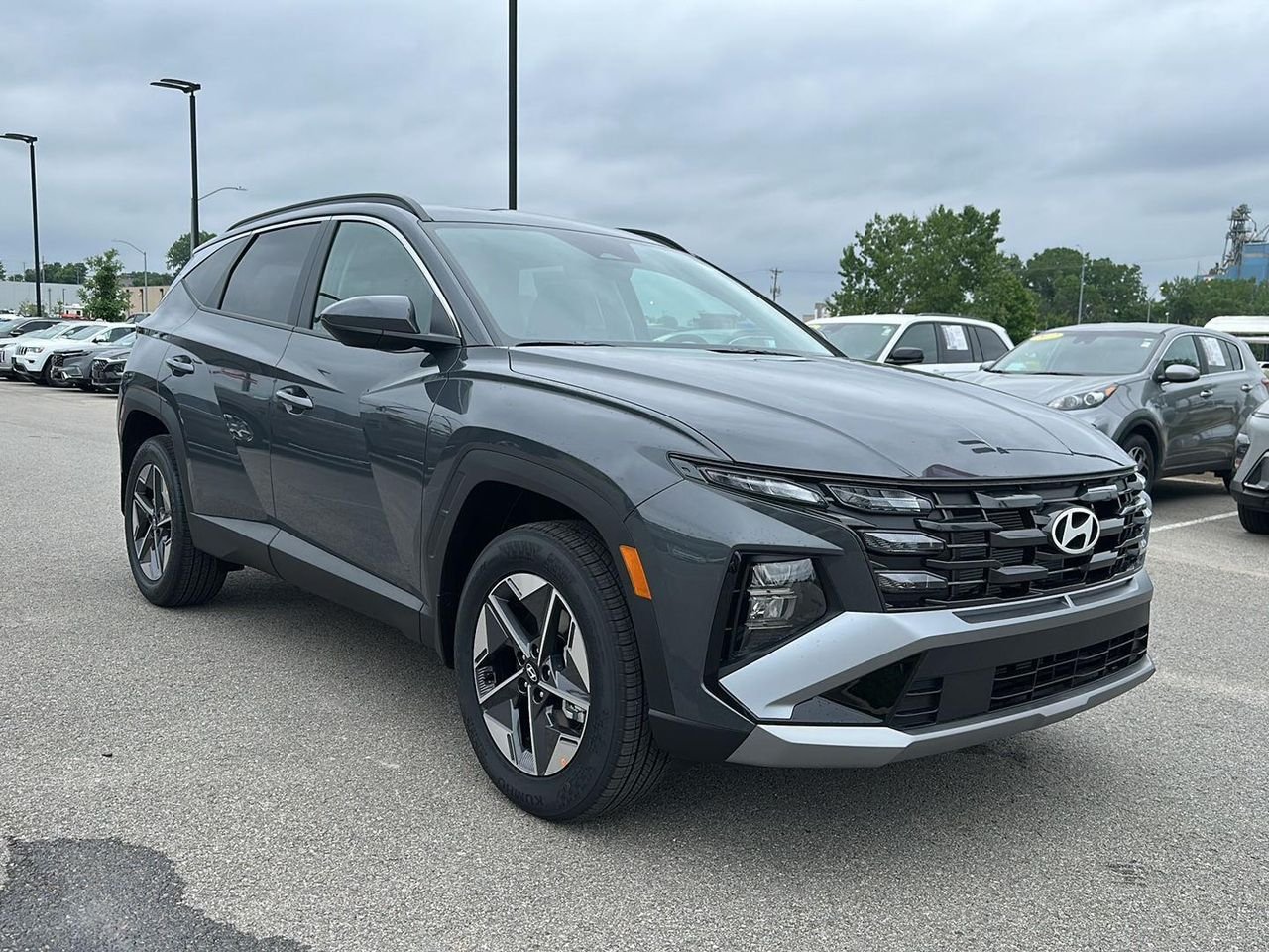 New 2026 Ecotronic Gray Hyundai SEL AWD image 5
