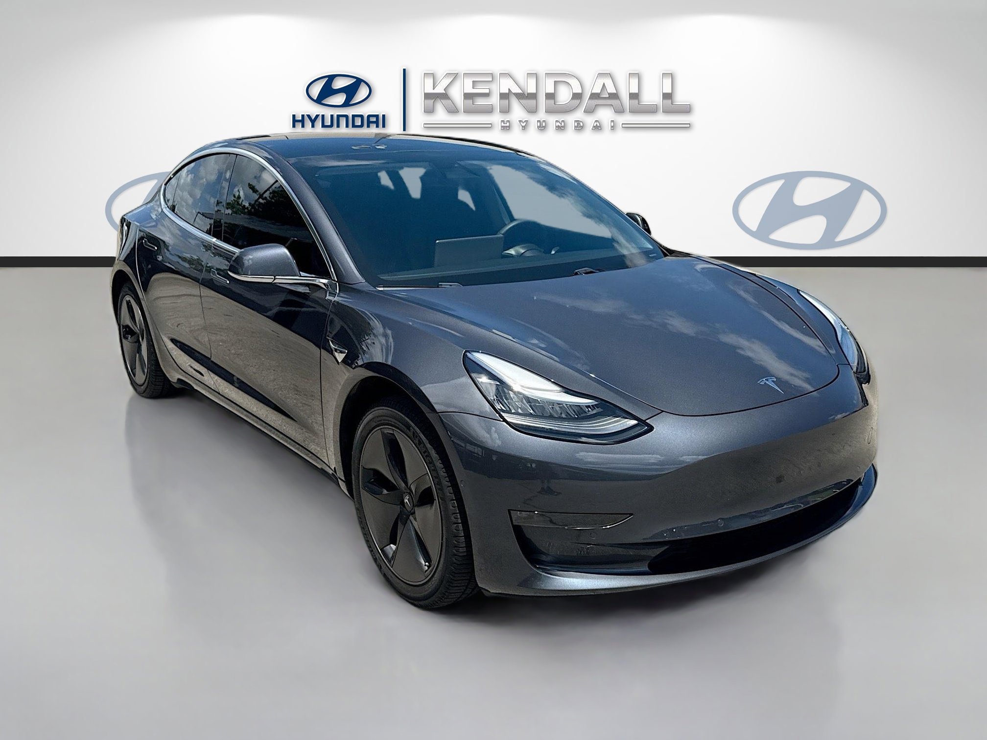 2019 Tesla Model 3's photo