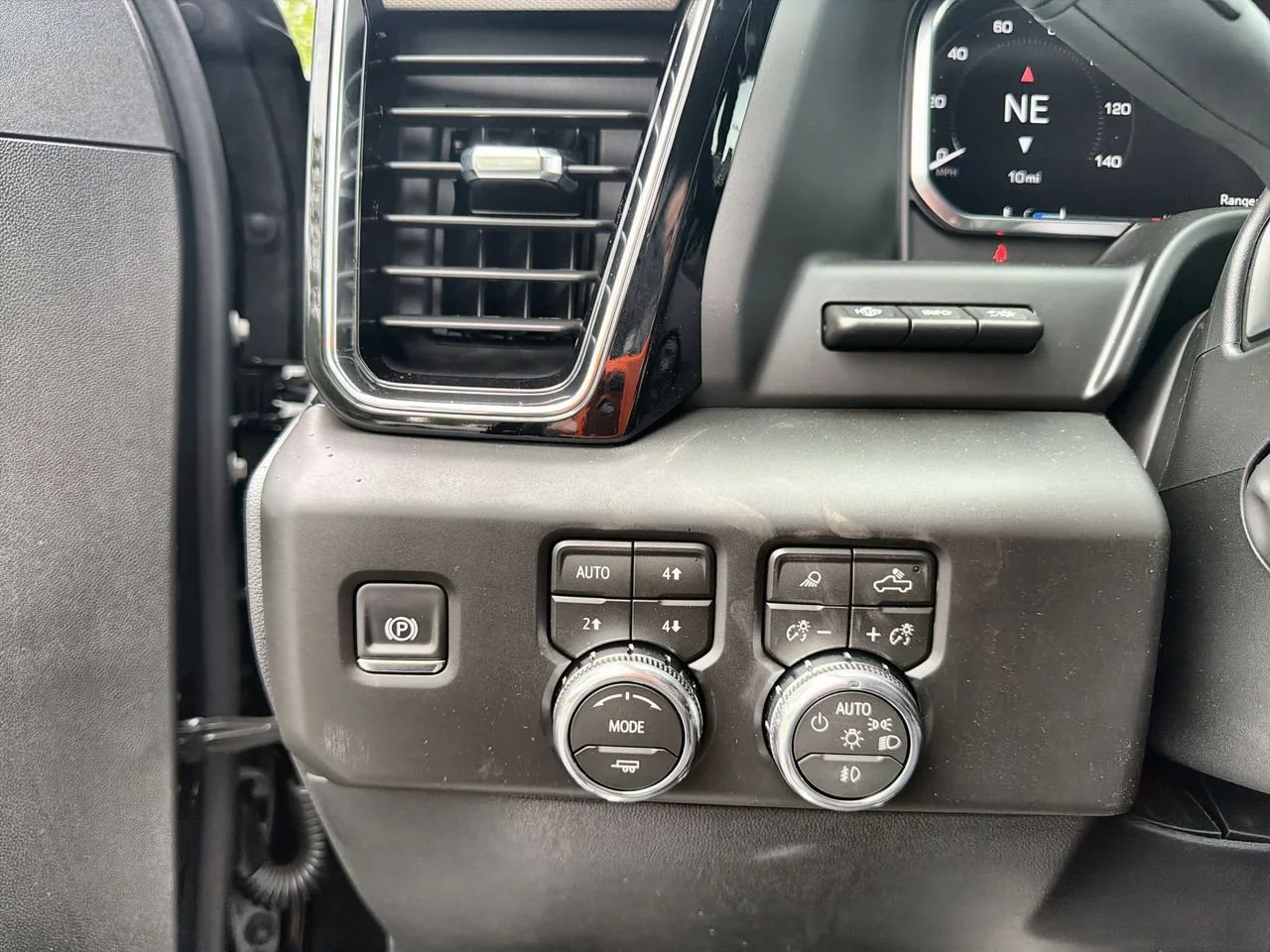 2026 GMC Sierra 1500 Denali - Photo 15