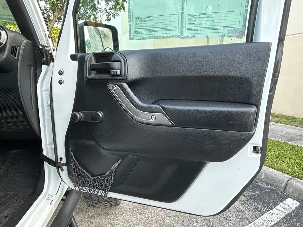 Used 2017 White Jeep Sport image 26