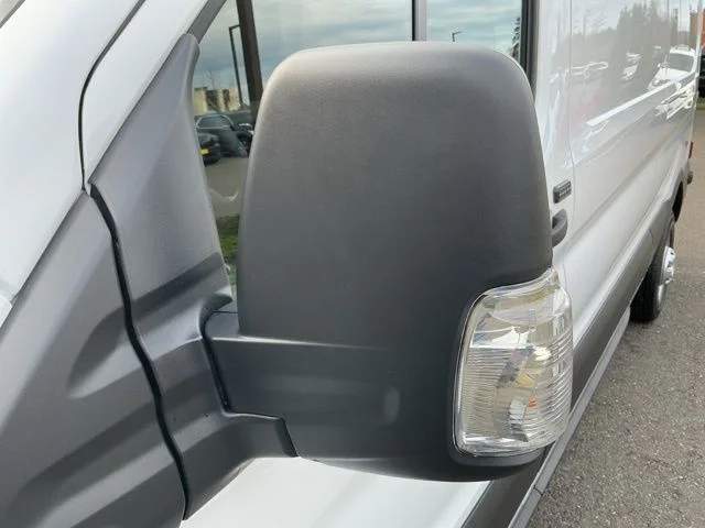 New 2026 Oxford White Ford Base image 11