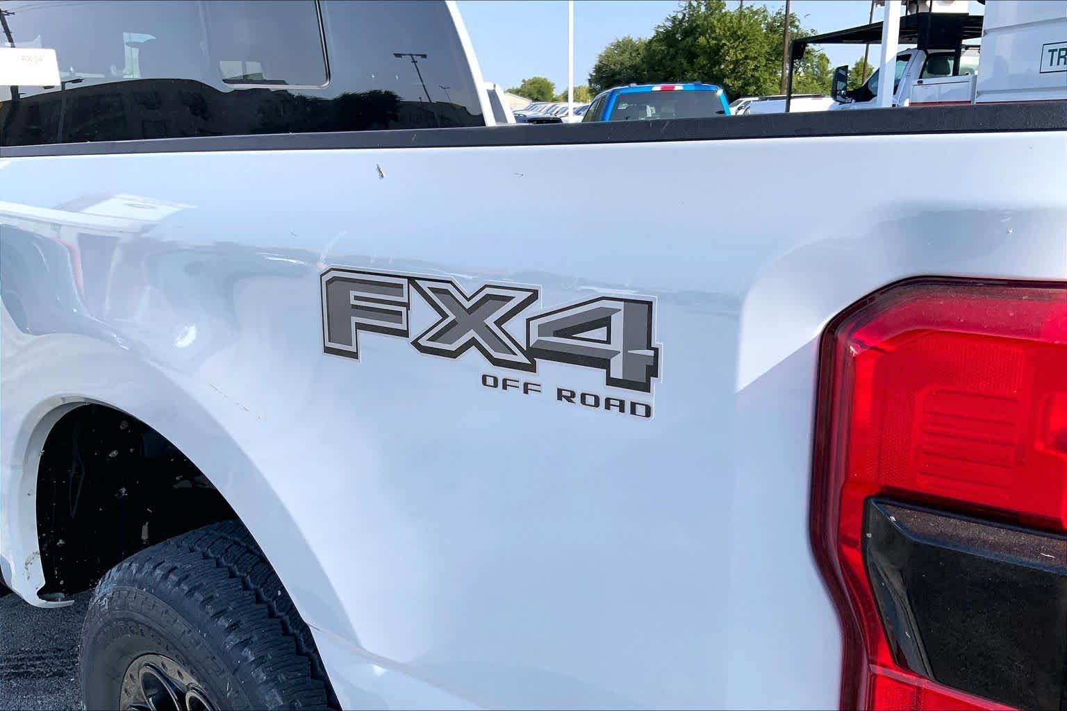 New 2026 Avalanche Ford F-250® Lariat® image 15