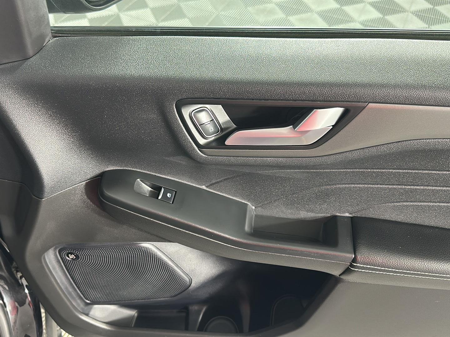Used 2023 Agate Black Metallic Ford Active image 5