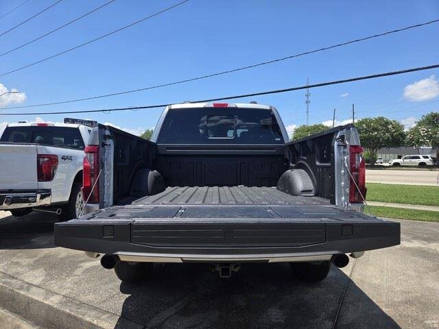 New 2026 Iconic Silver Metallic Ford XLT image 32