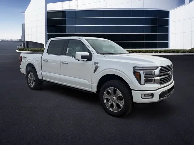 New 2026 Star White Metallic Tri-Coat Ford Platinum® image 3