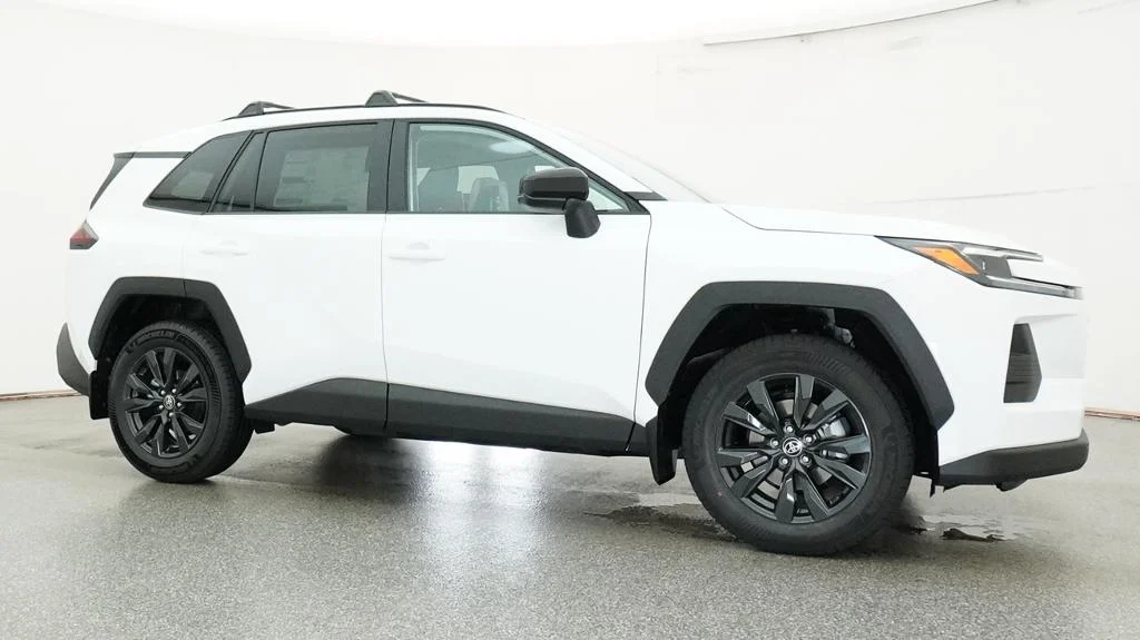 New 2026 Ice Cap Toyota XLE Premium image 11