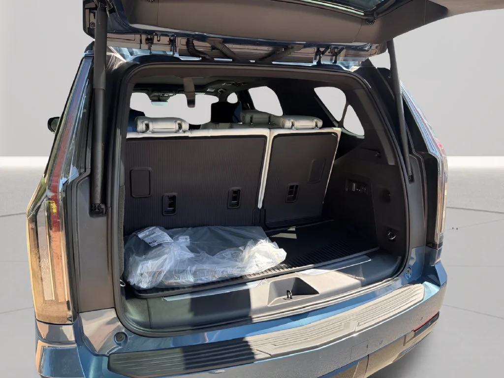 2026 Cadillac Escalade Platinum Sport - Photo 40
