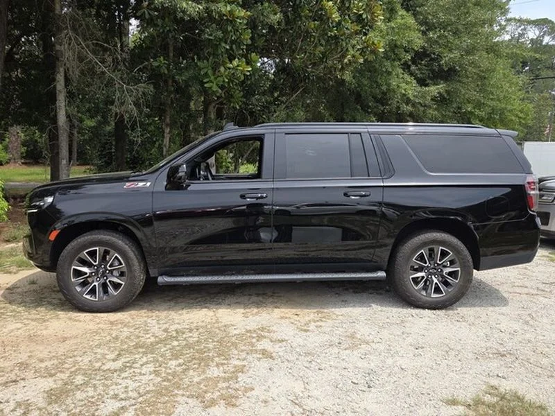 Used 2024 Black Chevrolet Z71 image 5