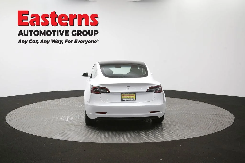 Used 2019 White Tesla Standard Range Plus image 33