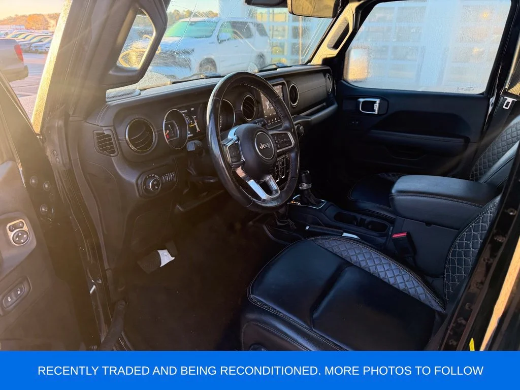 Used 2022 Black Clearcoat Jeep High Altitude image 5