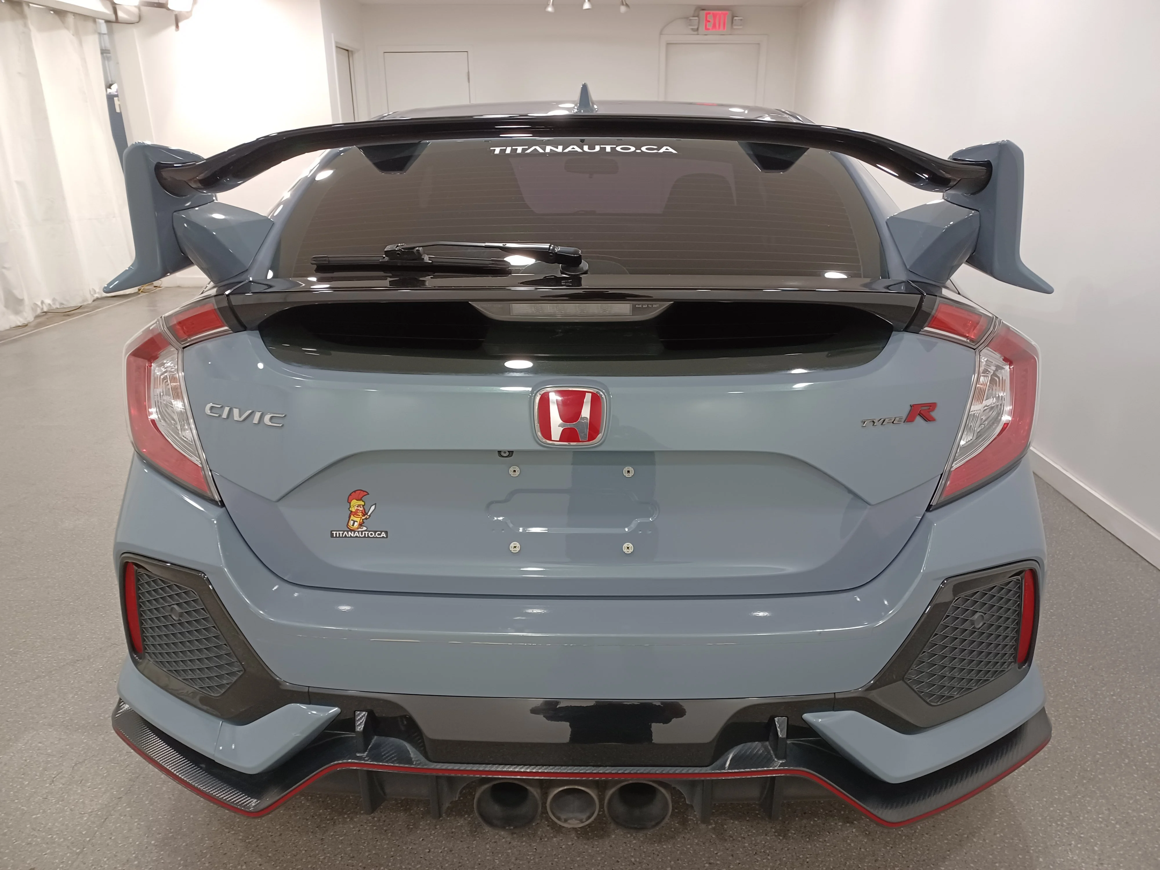 Used 2019 Sonic Grey Pearl Honda Manual*306HP!! | 6spd Manual | Sonic Grey Pearl | Red Alcantara Seats | Nav | Park Assist | CarPlay image 24