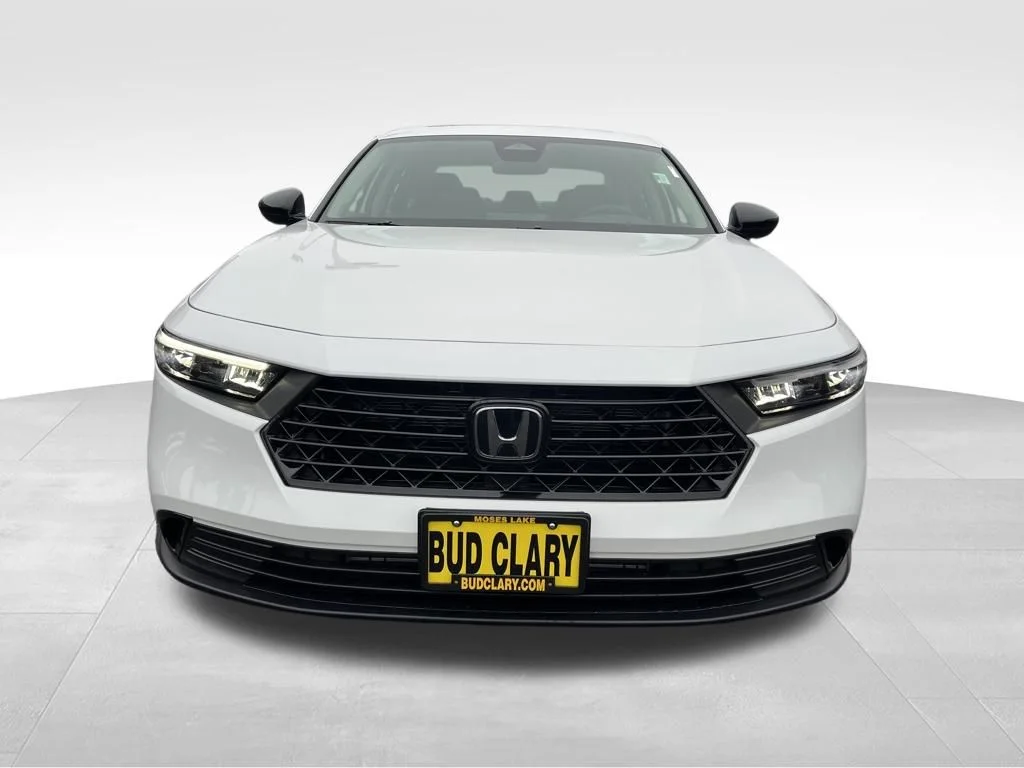 2025 Honda Accord SE - Photo 10