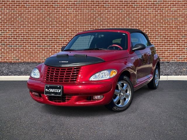2005 Chrysler PT Cruiser Touring Convertible's photo