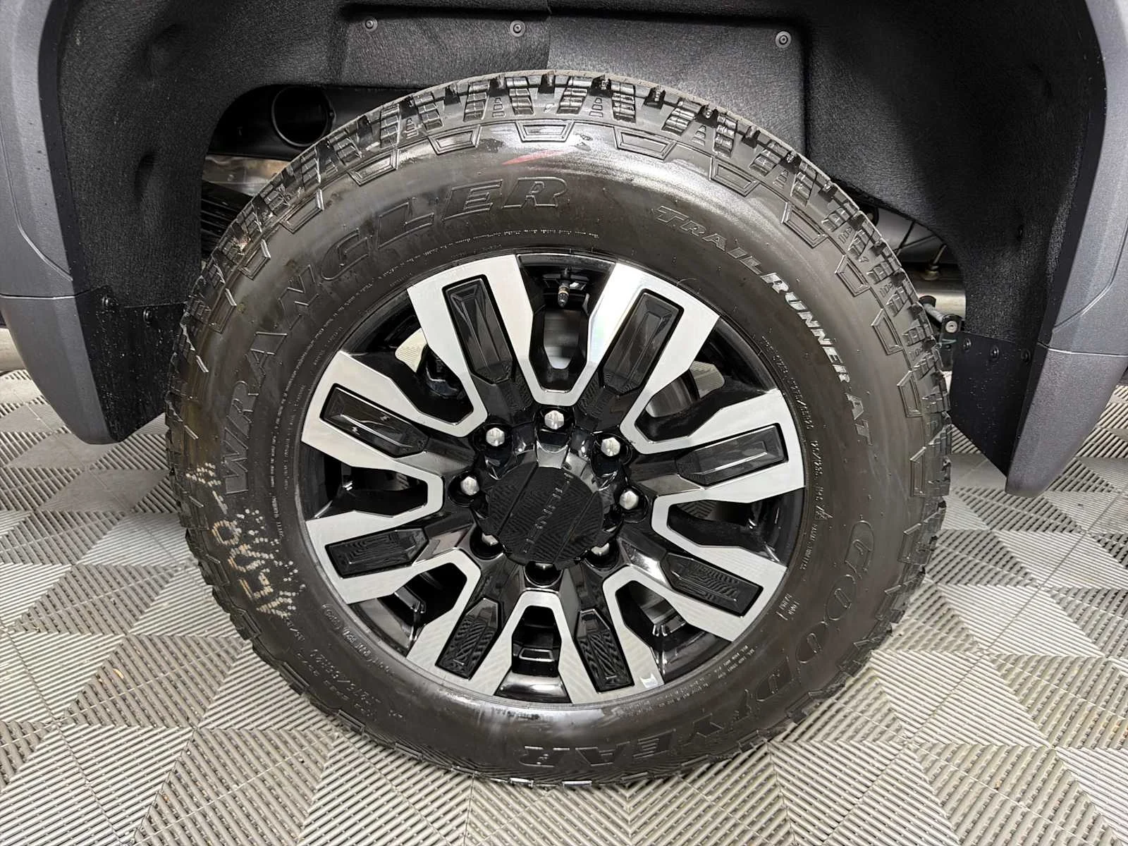 New 2026 Onyx Black GMC Denali Ultimate image 16