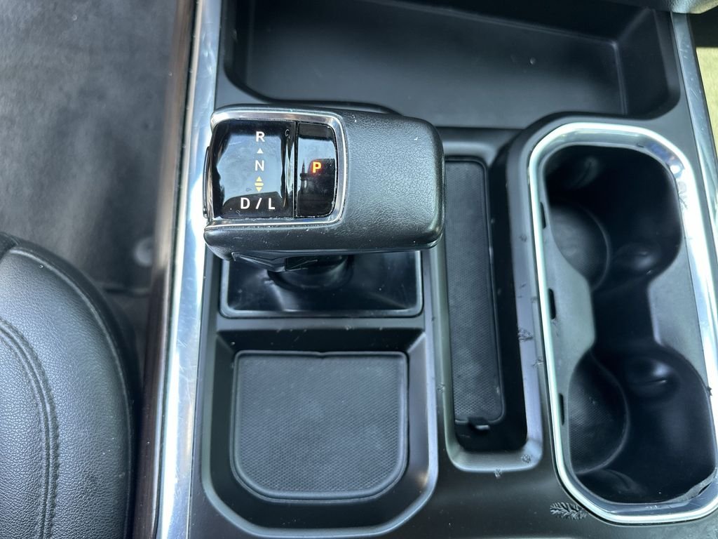 2022 GMC Sierra 1500 SLT - Photo 16